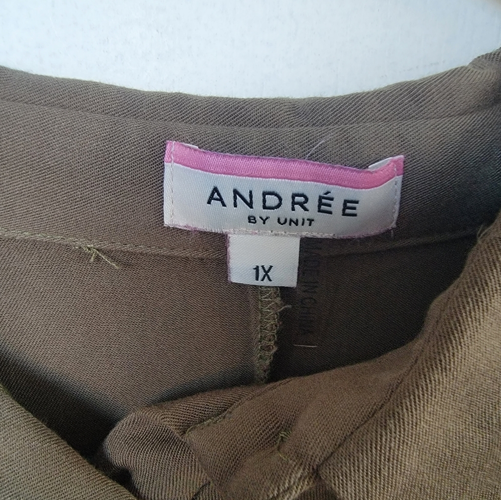 Nwot Andree By Unit Brand Button Down Long-Sleeve… - image 3